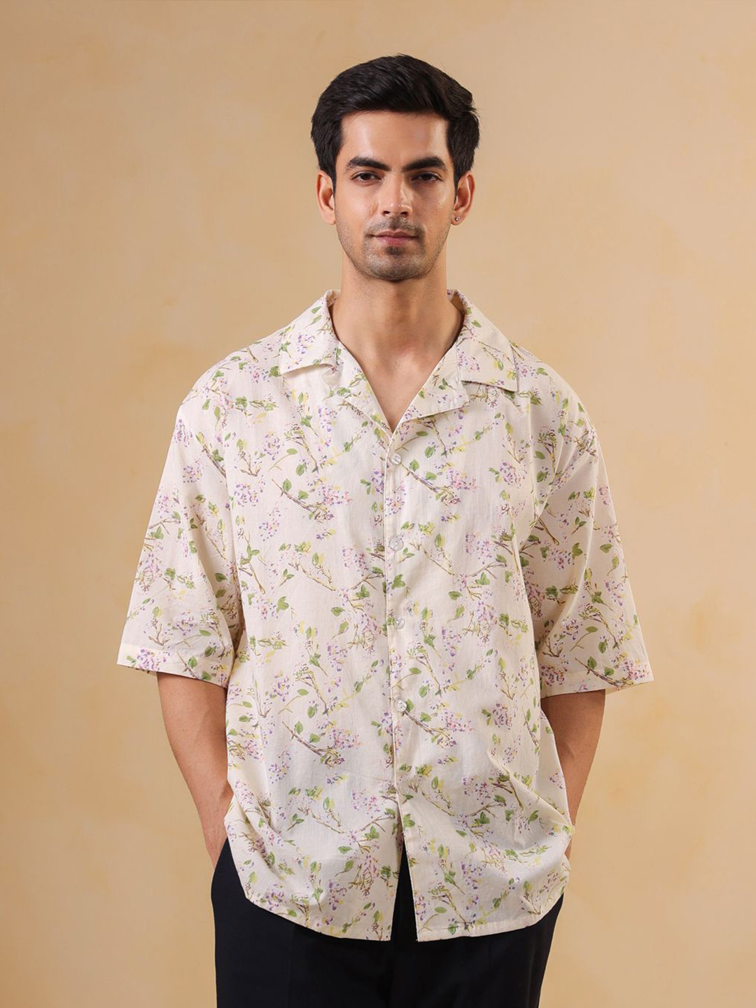 TRULOOM Men Relaxed Oversized Fit Floral Printed Cuban Collar Cotton Casual Shirt