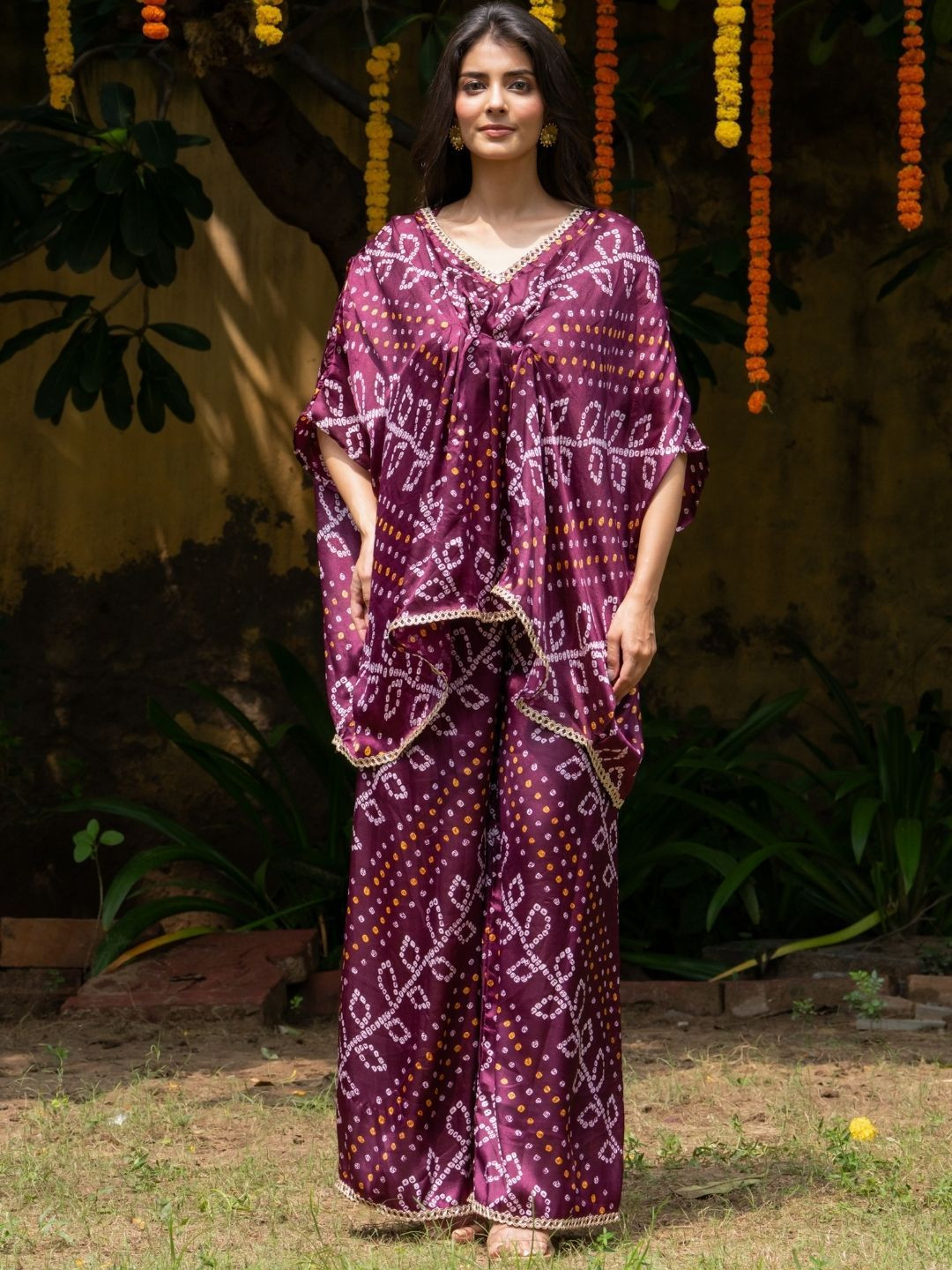 HOUSE OF JAMOTI Bandhani Printed V-Neck Top With Palazzo Co-Ords