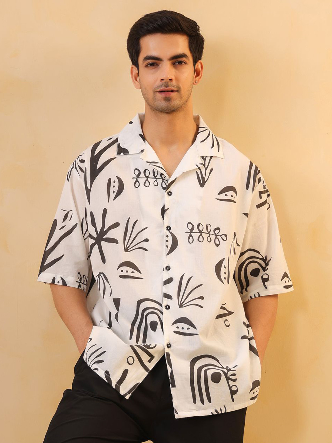 TRULOOM Men Relaxed Oversized Fit Abstract Printed Cuban Collar Cotton Casual Shirt