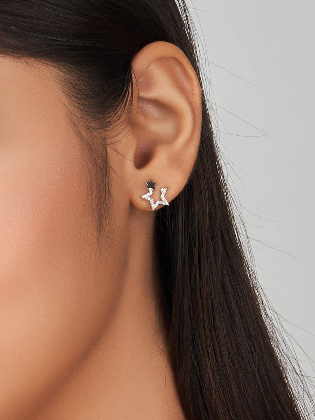 Nistra Women Triangular Studs Earrings