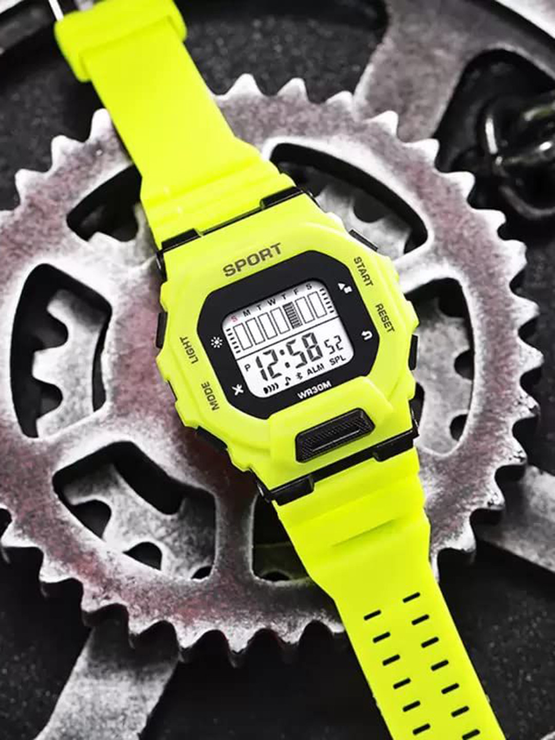 SELLORIA Unisex Dial & Silicon Regular Straps Digital Watch DashNeon