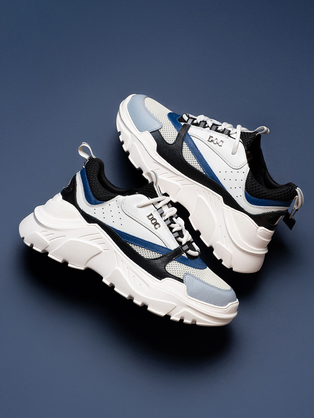 Doc Martin Stallone Prime Men Colourblocked Round Toe Lace Ups Antibacterial Sneakers