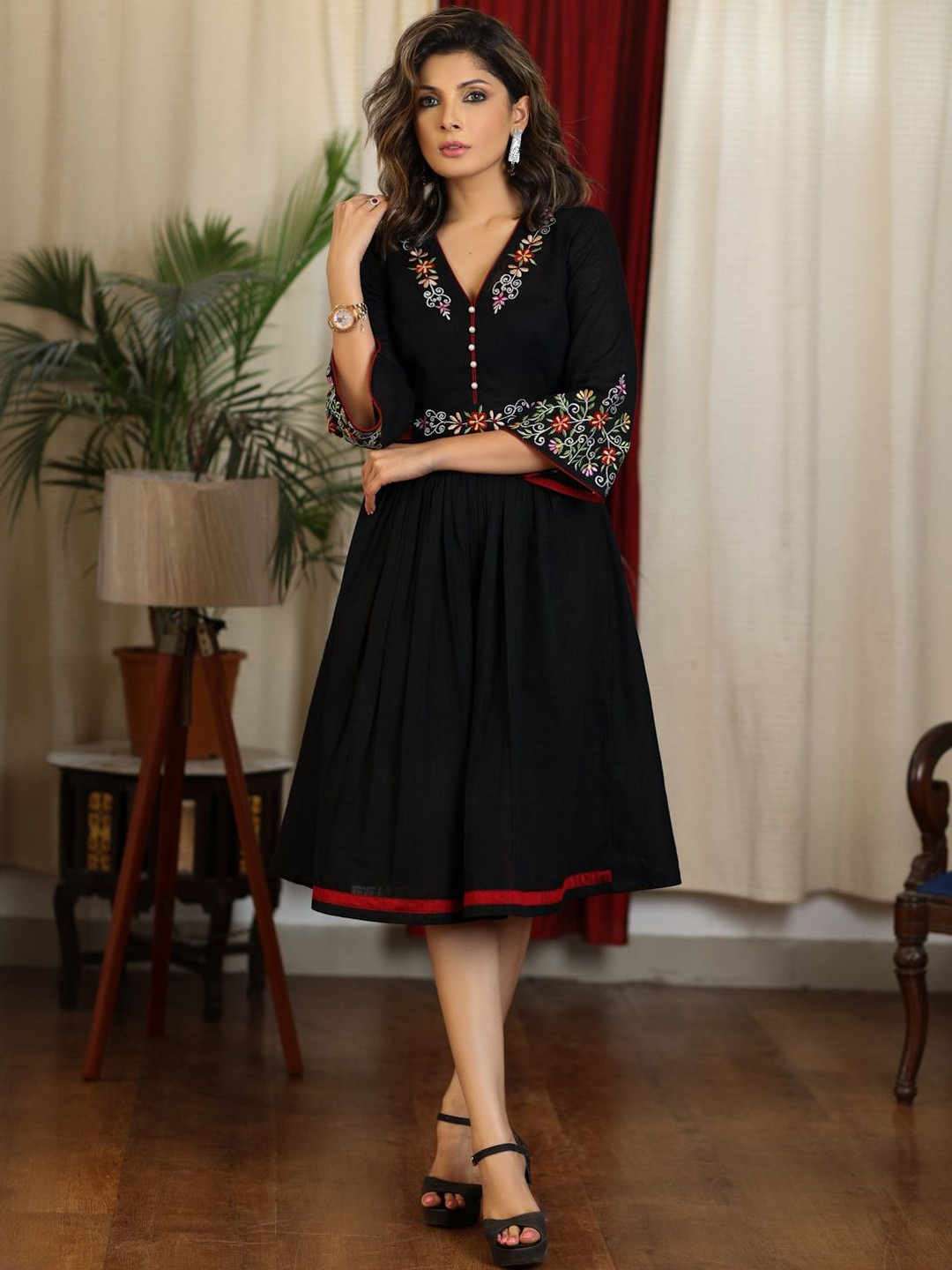 SUJATRA Black Cotton Embroidered Dress with Belt