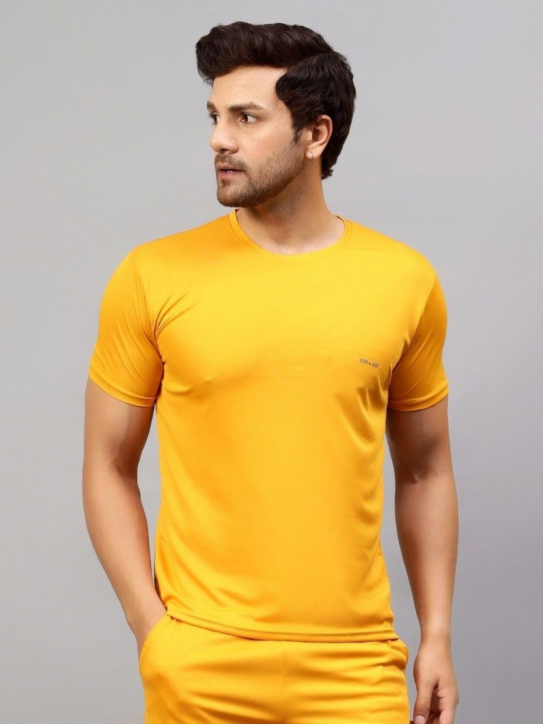 UDI n ADI Men Dri-FIT Solid Round Neck Slim Fit T-shirt
