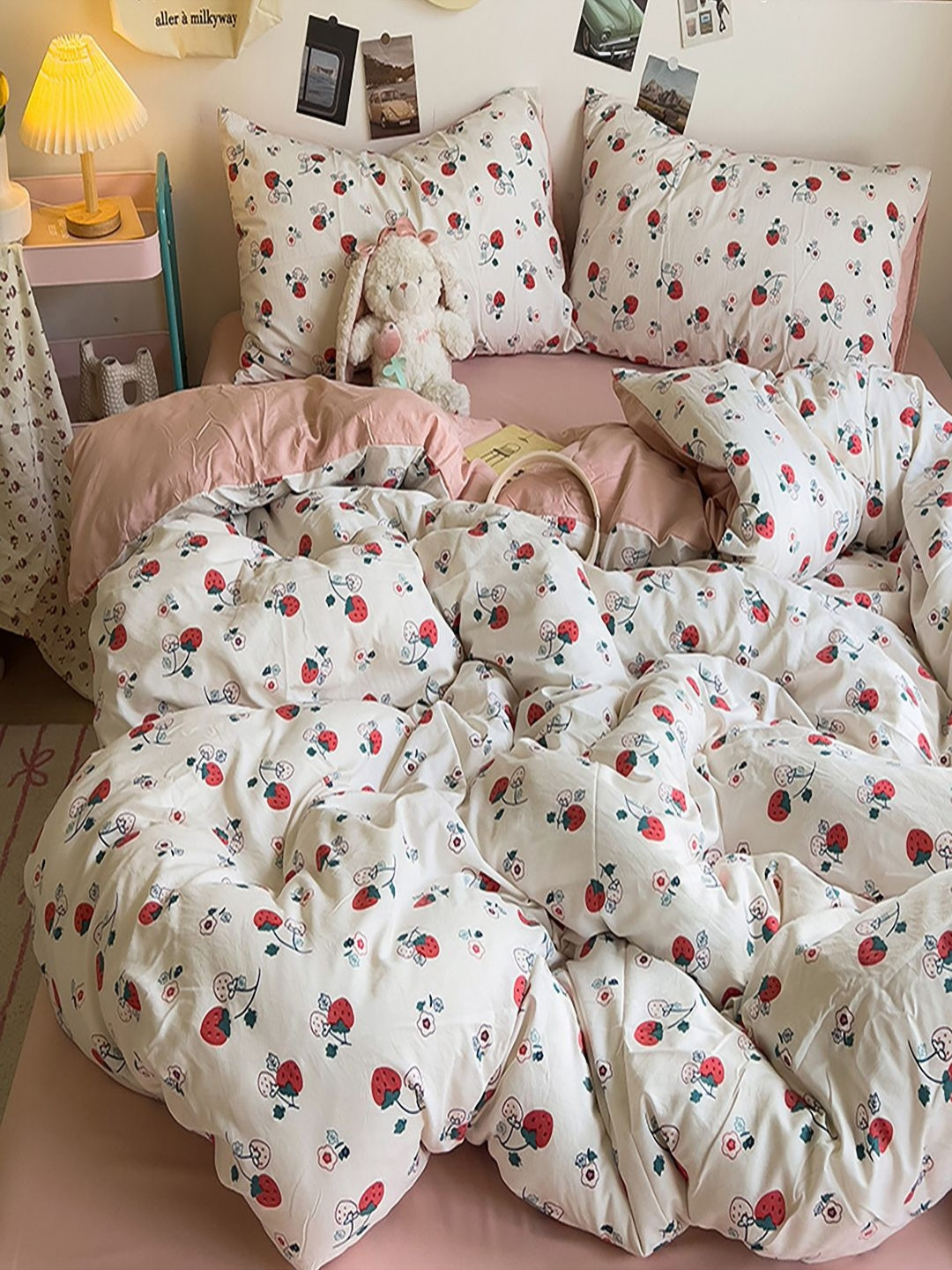 JC HOME Self Design 4 Piece Double Queen Regular Bedding Set