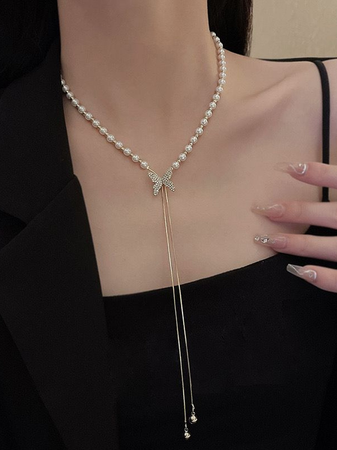 TheVineGirl Gold-Plated Butterfly Chain Pearl Tassel Pendent Necklace