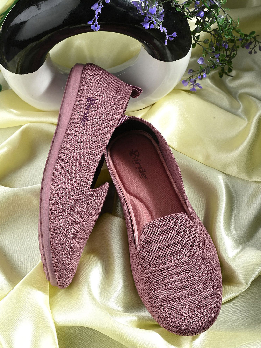 BIRDE Women Textured Ballerinas