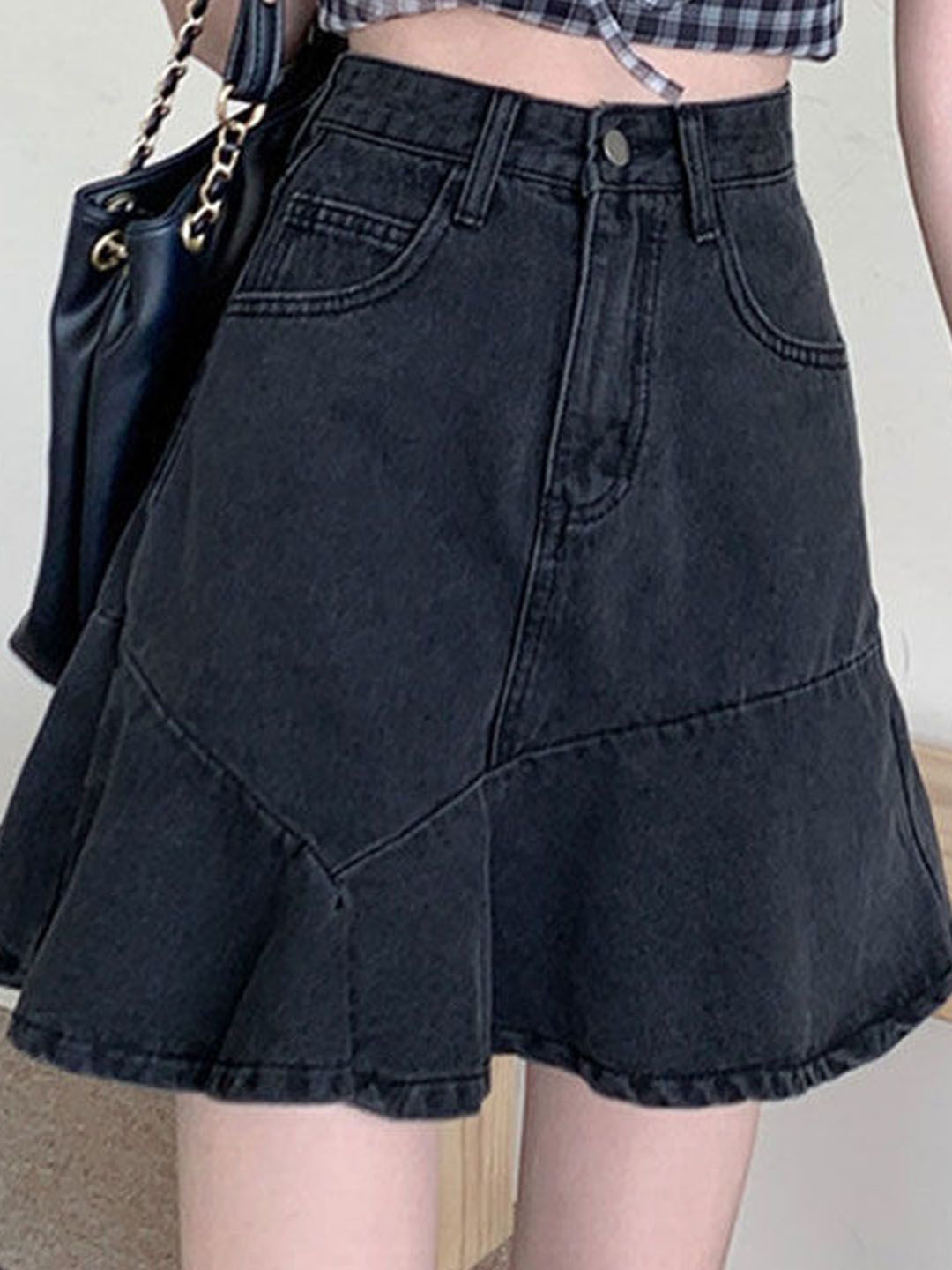 StyleCast Women Mid-Rise Peplum Mini Denim Skirt