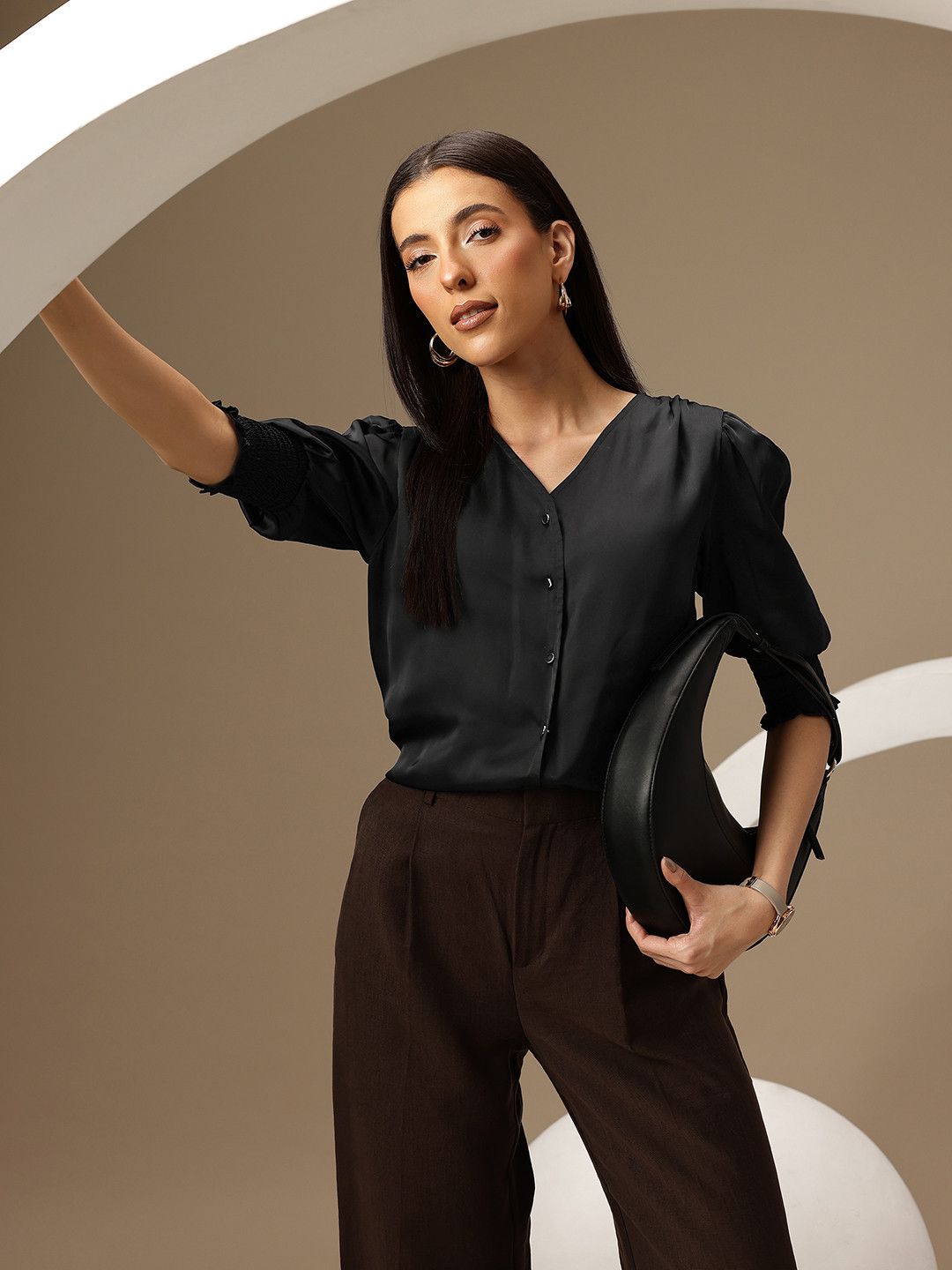 Chemistry V-Neck Puff Sleeve Top