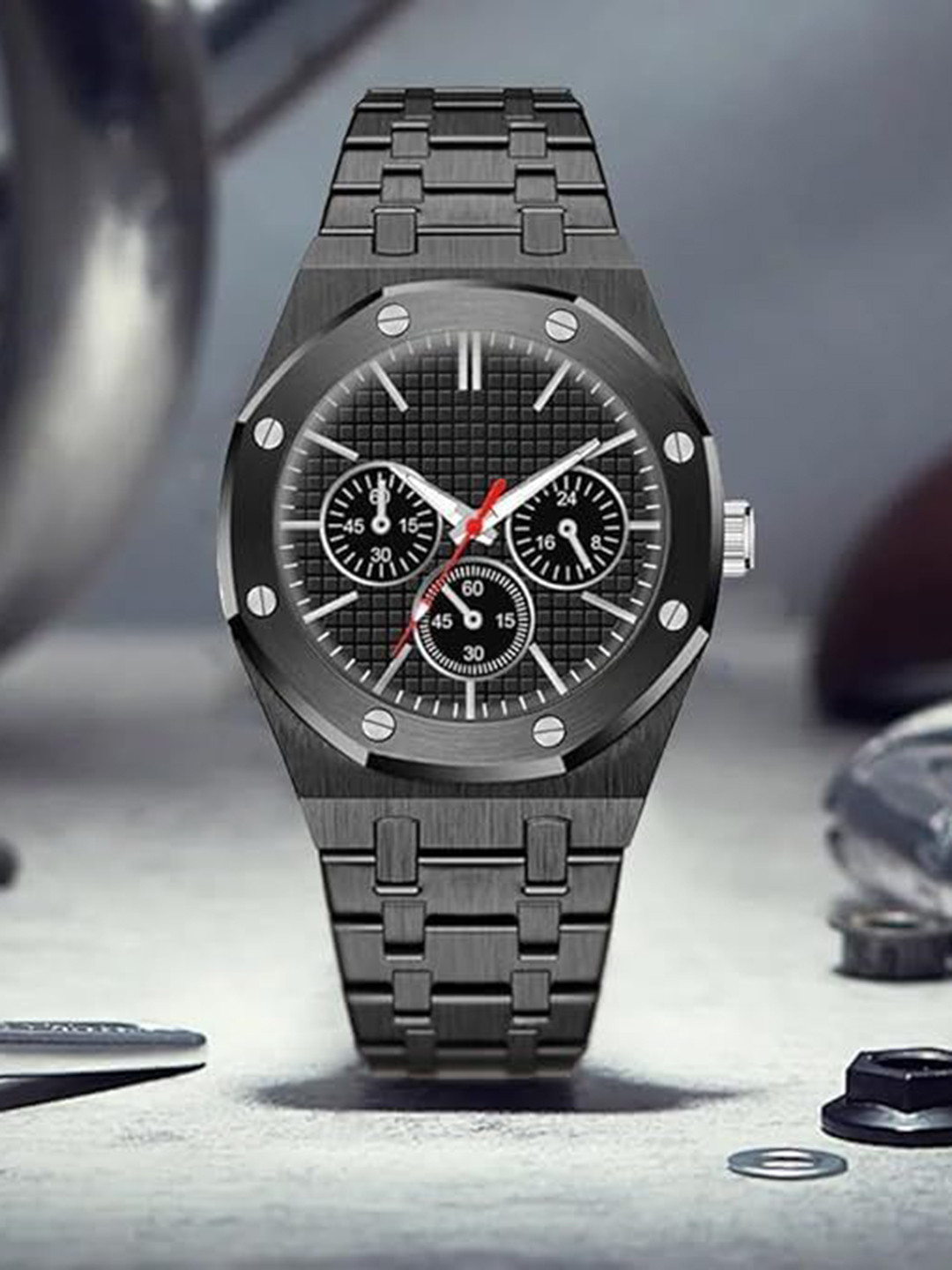 FROZIL Men Round Dial & Straps Analogue Watch HUB-BLACK