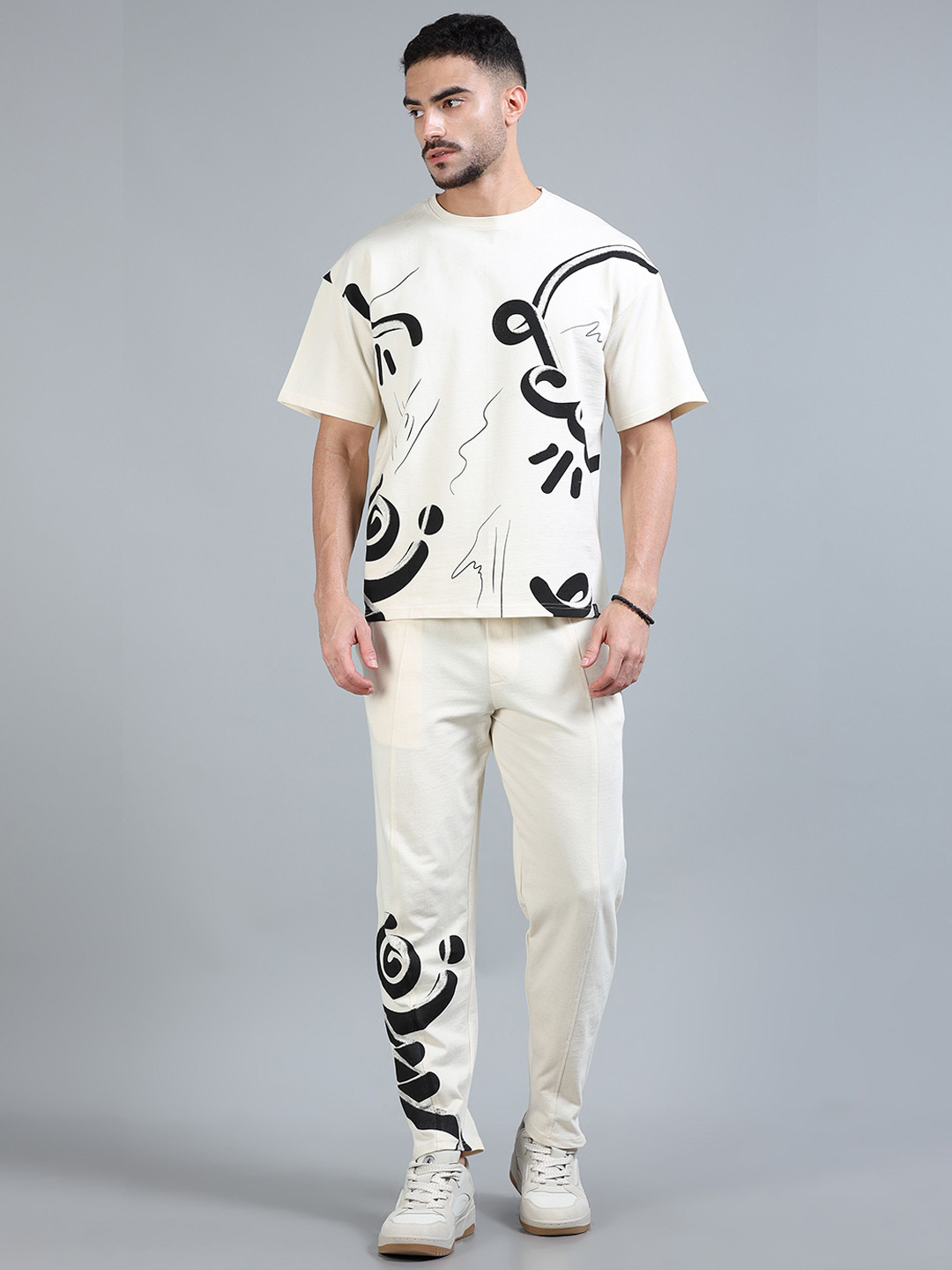 ARDEUR STREETZ Men Printed T-Shirt And Trousers Co-Ords