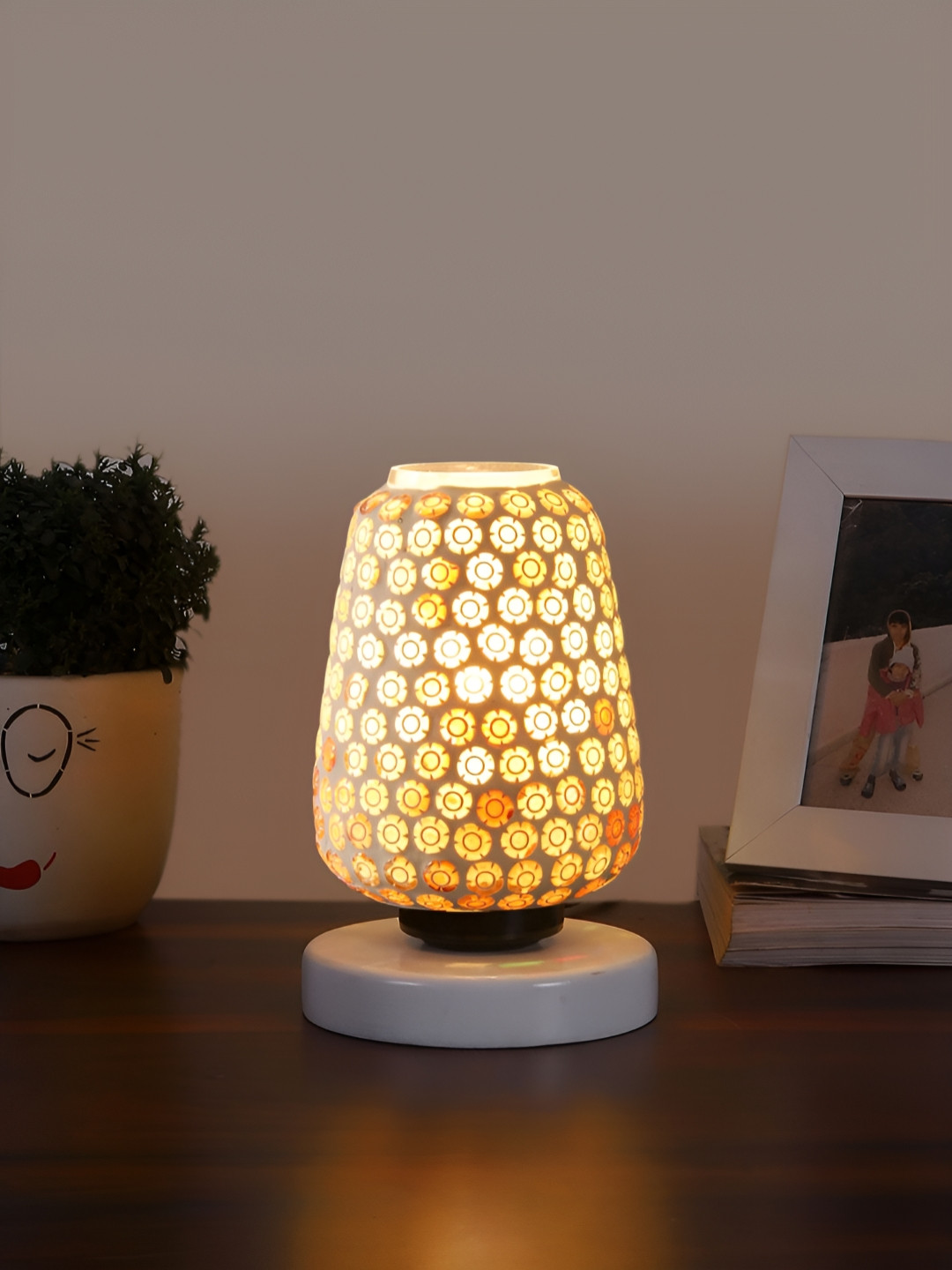 Aura White & Brown Textured Glass Lamp With Wood Base