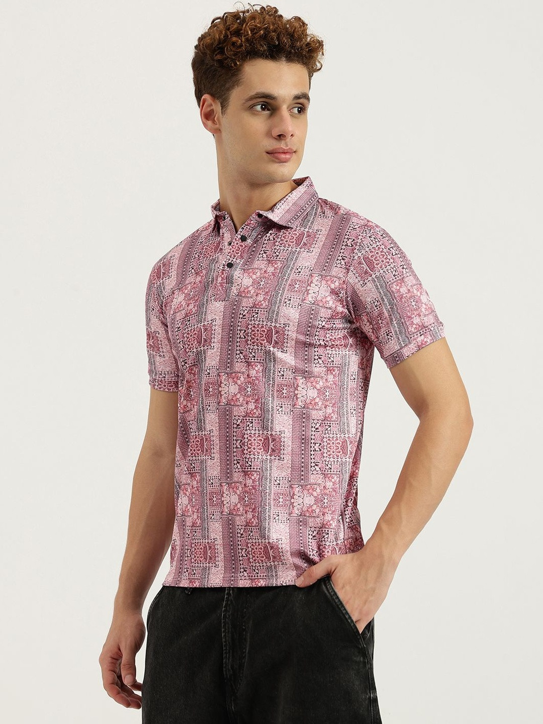 Fiesto Fashion Men Abstract Polo Collar T-shirt