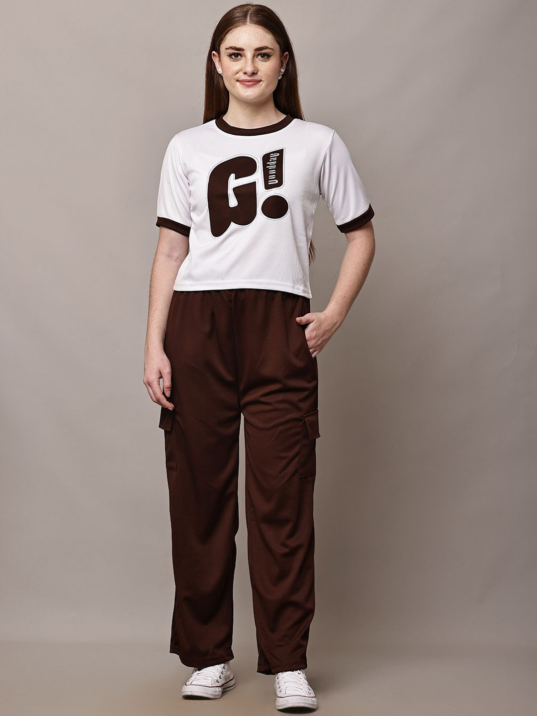 R Cube Printed T-Shirt With Trousers