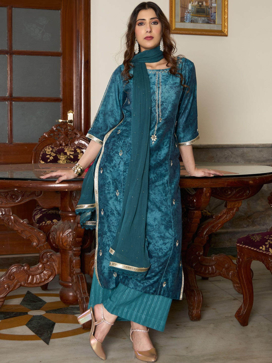 Undyed Women Printed Thread Work Kurta with Palazzos & Dupatta