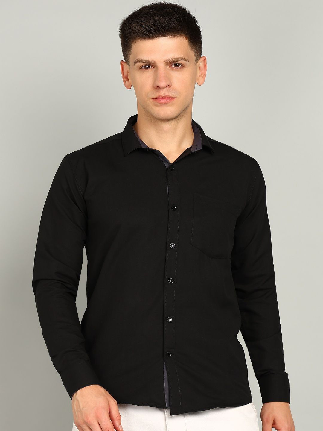 RODEIZ Men Comfort Fit Solid Spread Collar Casual Shirt