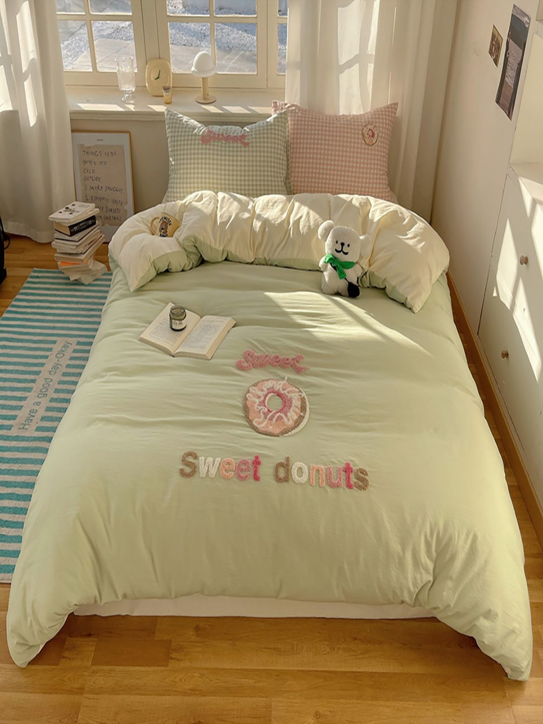 JC HOME Beige & Green 4 Pieces Self Design Single AC Room Bedding Set With Quilt