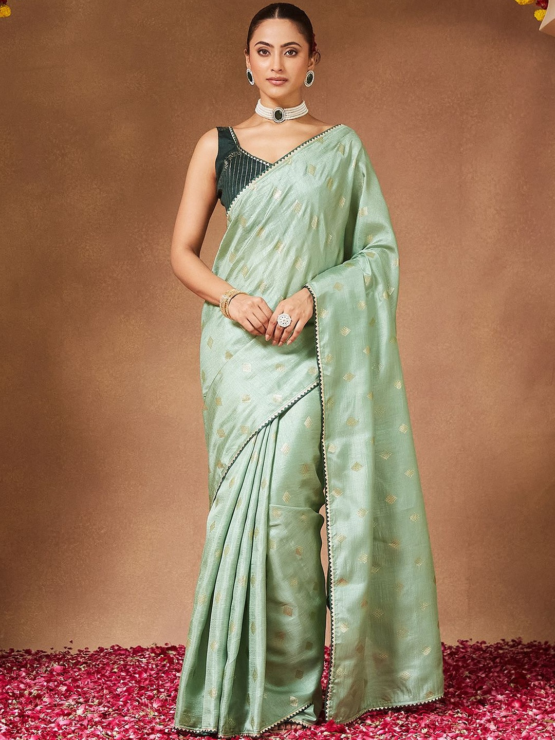 Saree mall Woven Design Zari Pure Georgette Sarees