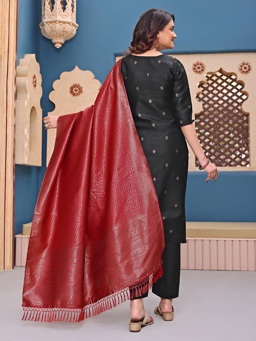 AG TEXTILE Women Embroidered Thread Work Chanderi Cotton Kurta with Trousers & Dupatta