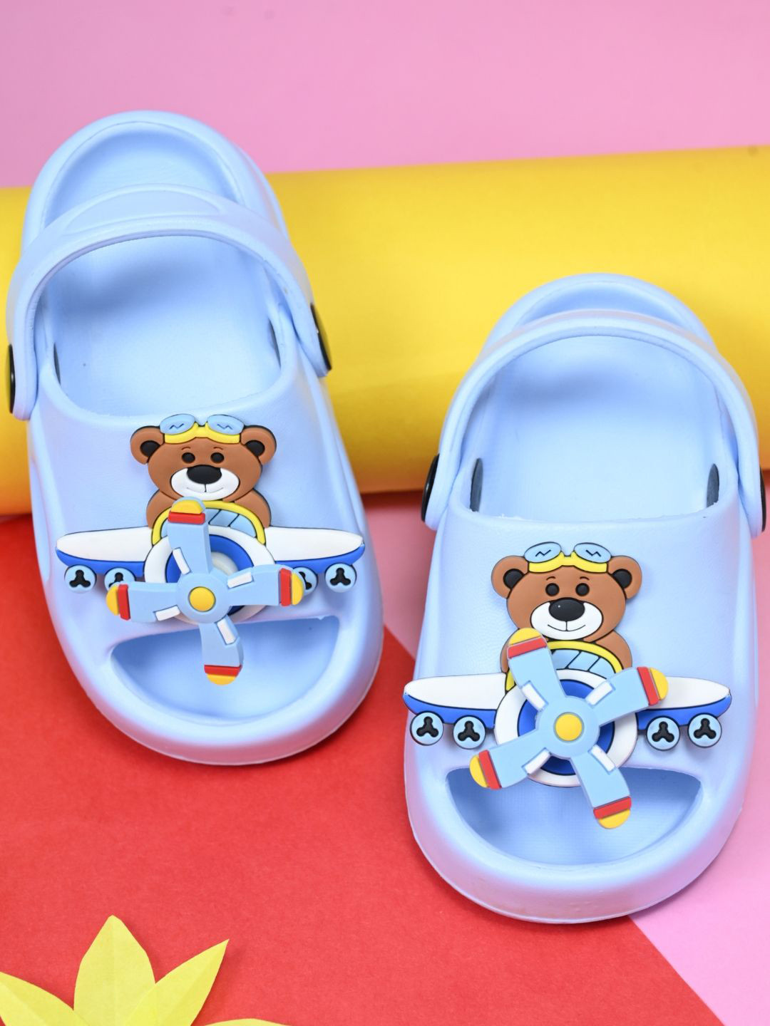 Yellow Bee Boys Adorable Pilot Bear & Airplane Rotating Charm Clogs