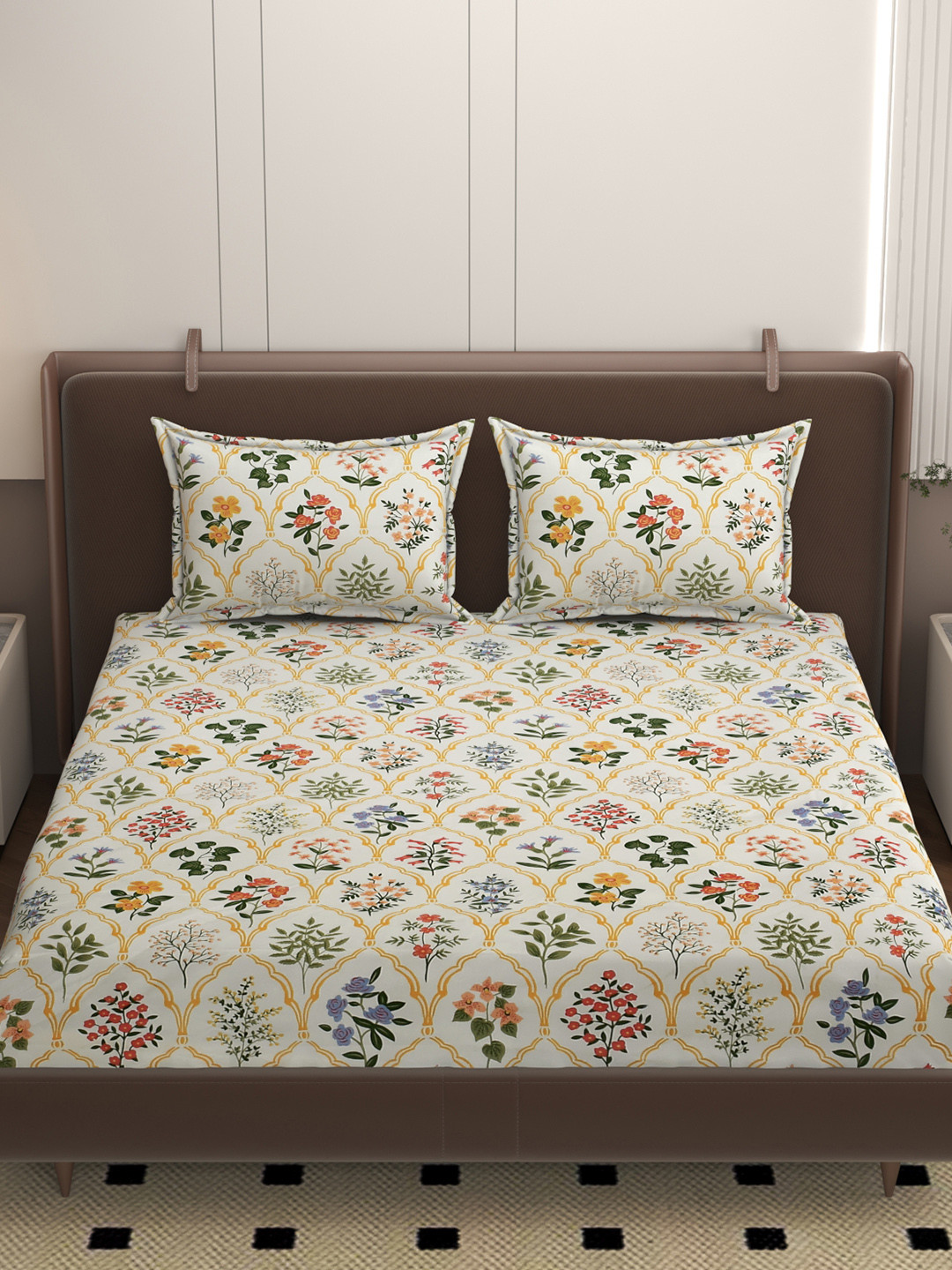 Homio  Ceramica Beige Printed King Bedsheet Set 1.9 m x 1.8 m
