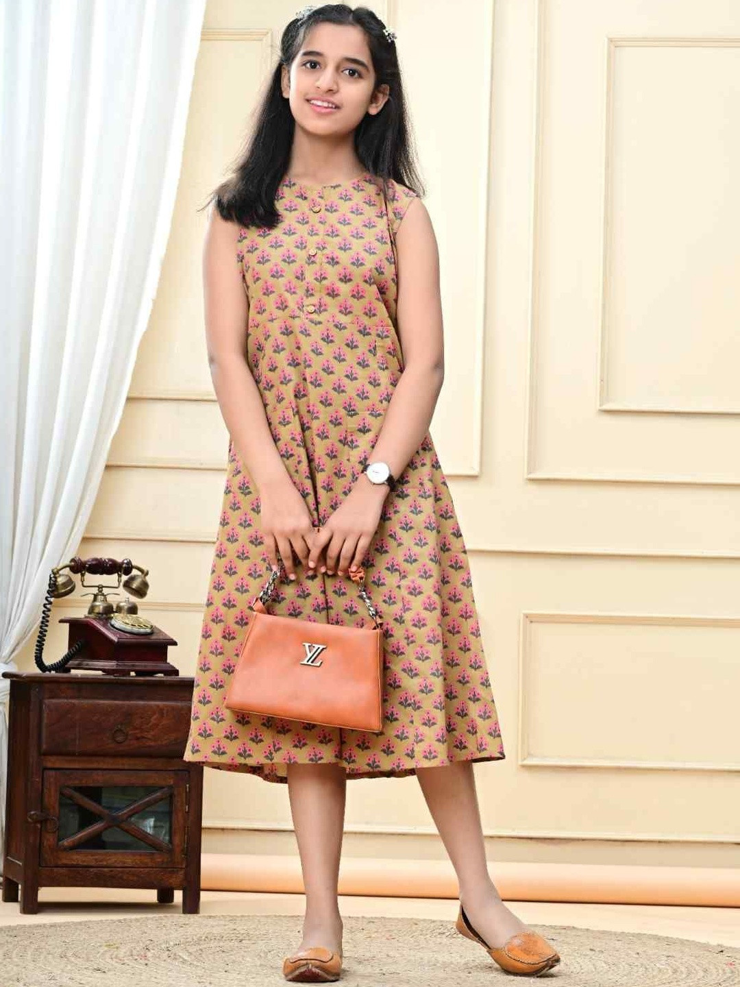 DMP EXPORT Floral Print Fit & Flare Midi Dress