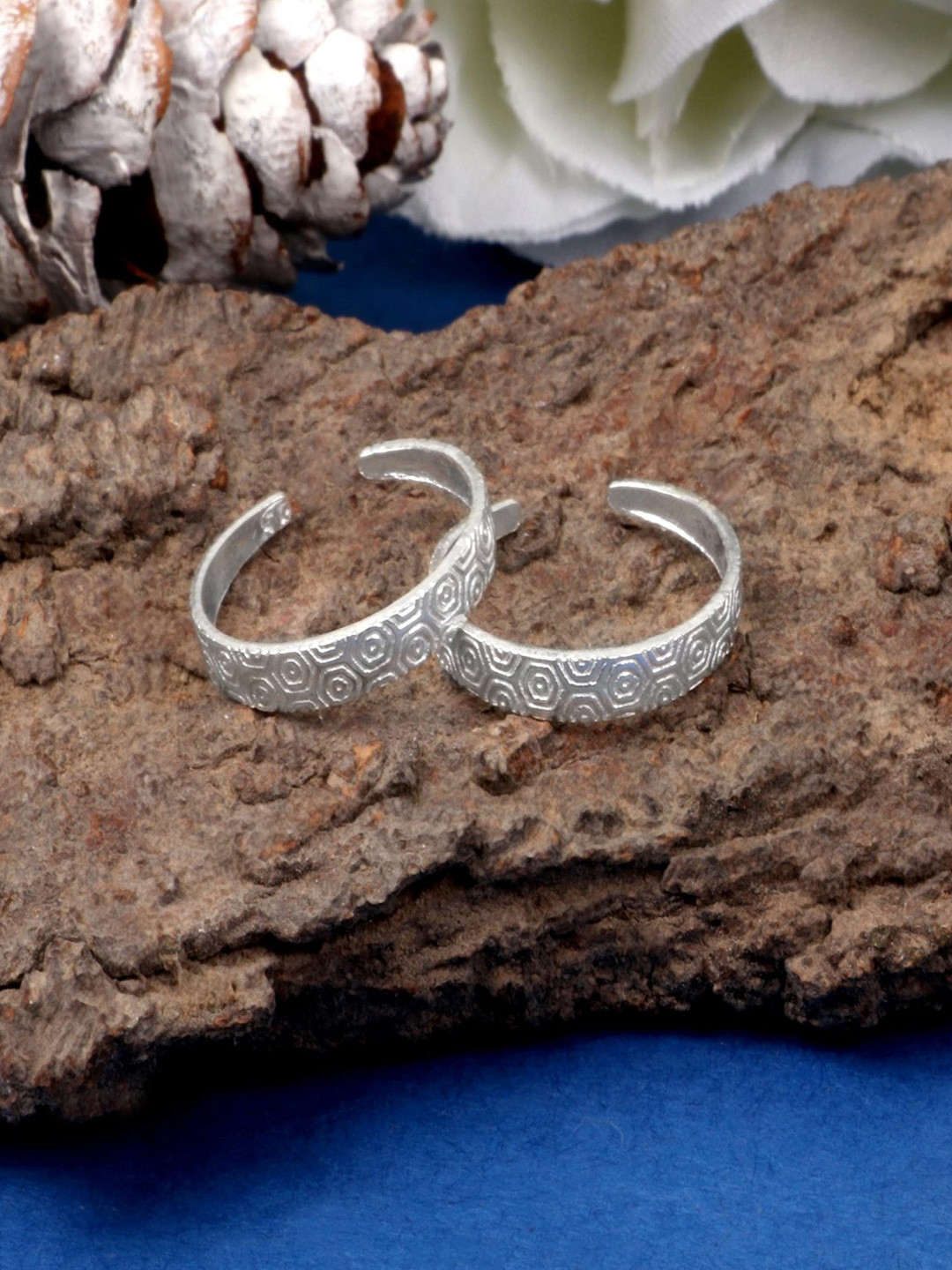 Silver Chest Set of 2 925 Sterling Silver Toe Rings