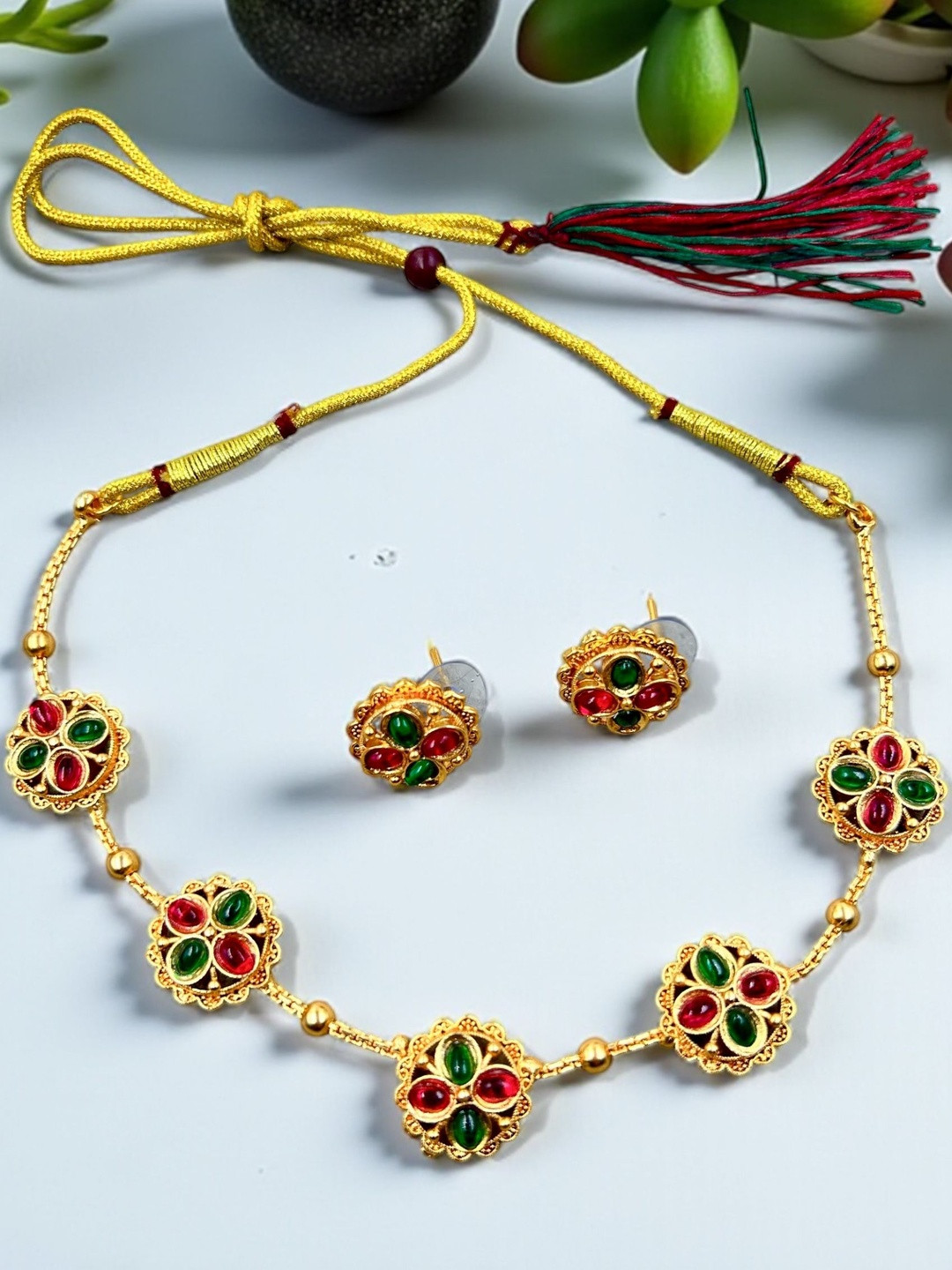ANTIQUE JEWELLERY Gold Plated Ruby & Green Stone Jewellery Set