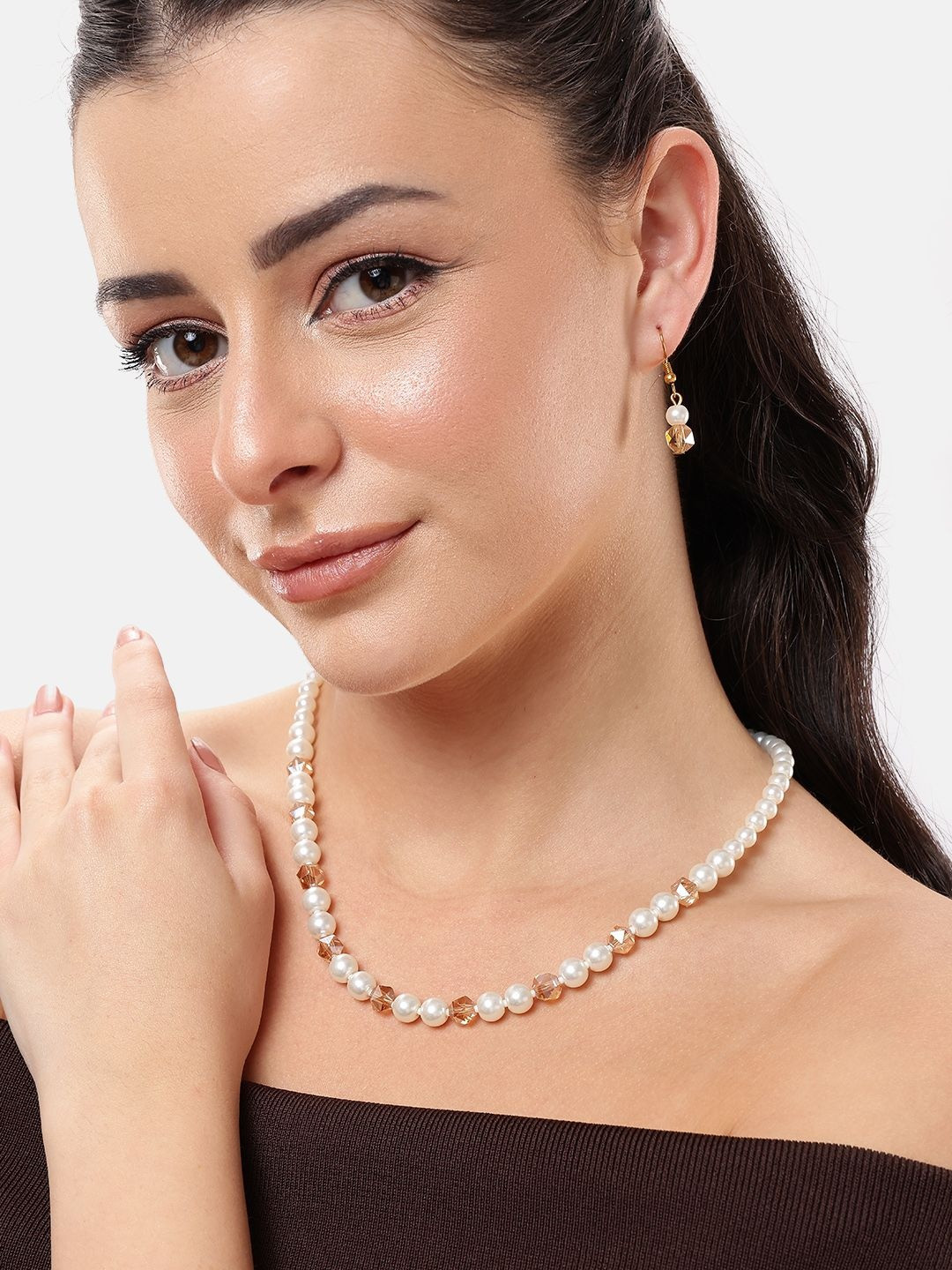 DressBerry Women Pearls & Crystal Studded Single Line Necklace & Earrings Jewellery Set