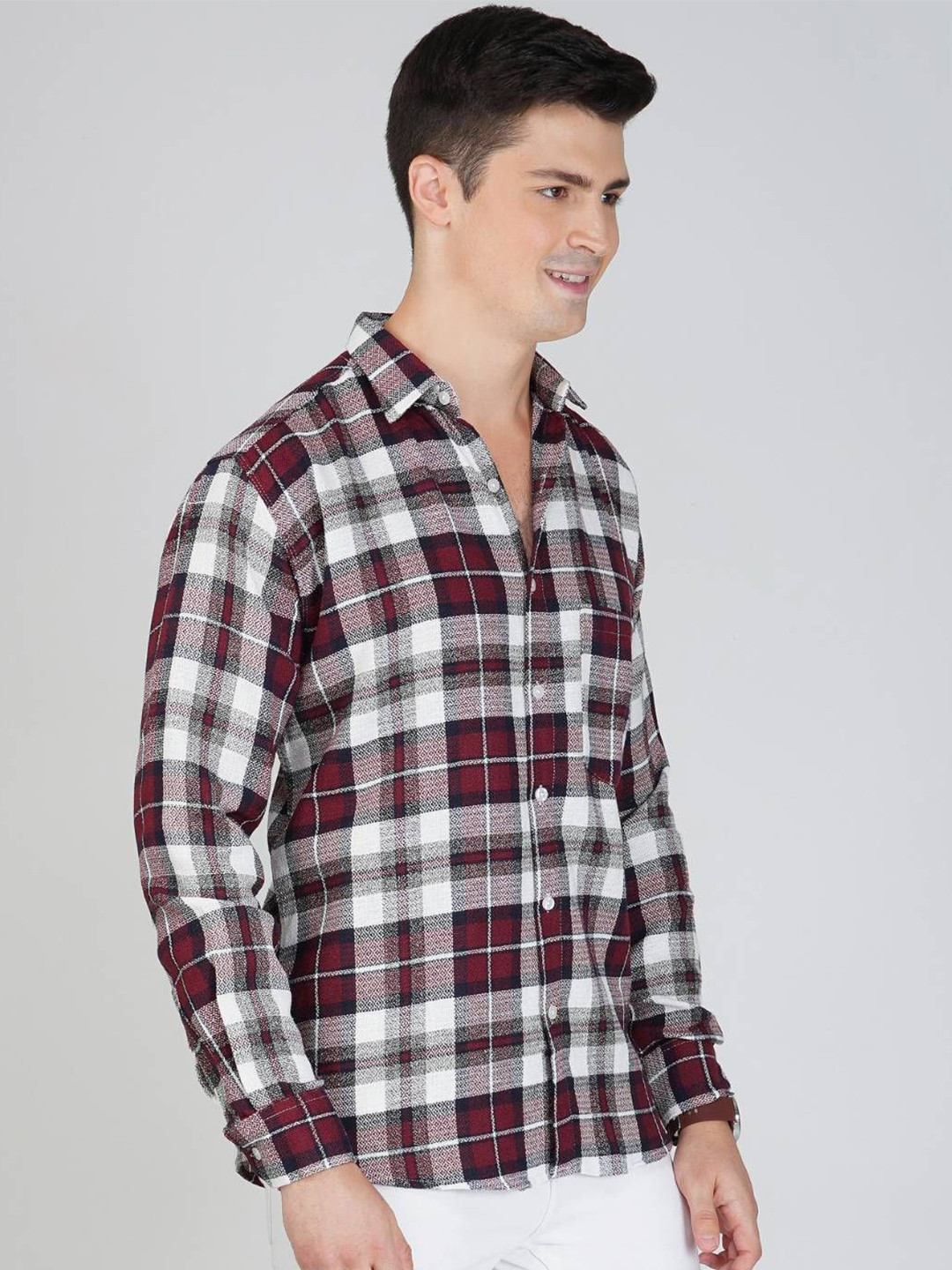 SOLSTICE Men Comfort Fit Tartan Checked Spread Collar Pure Cotton Smart Casual Shirt