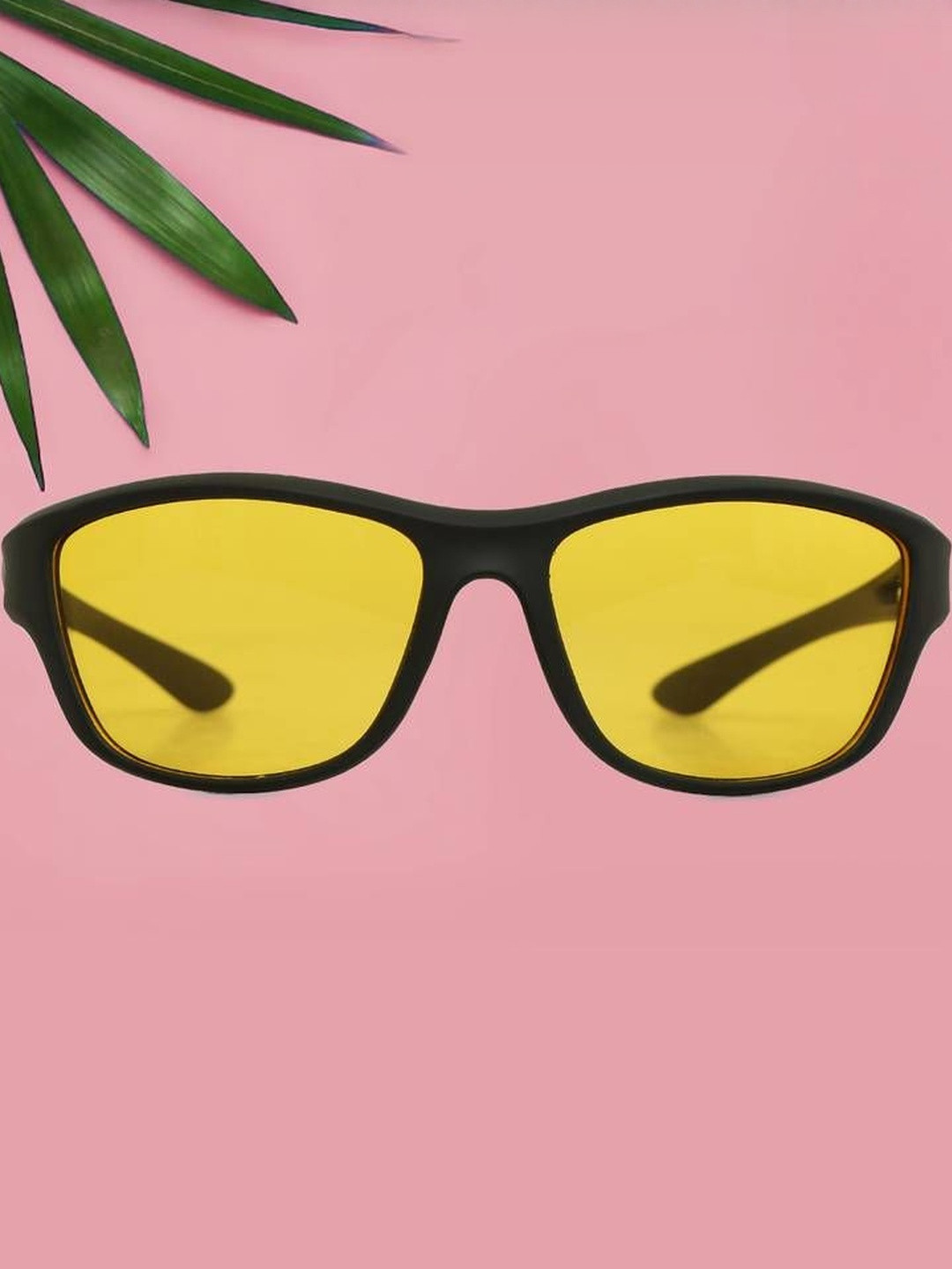 Arzonai Unisex Square Sunglasses with UV Protected Lens MA-7982