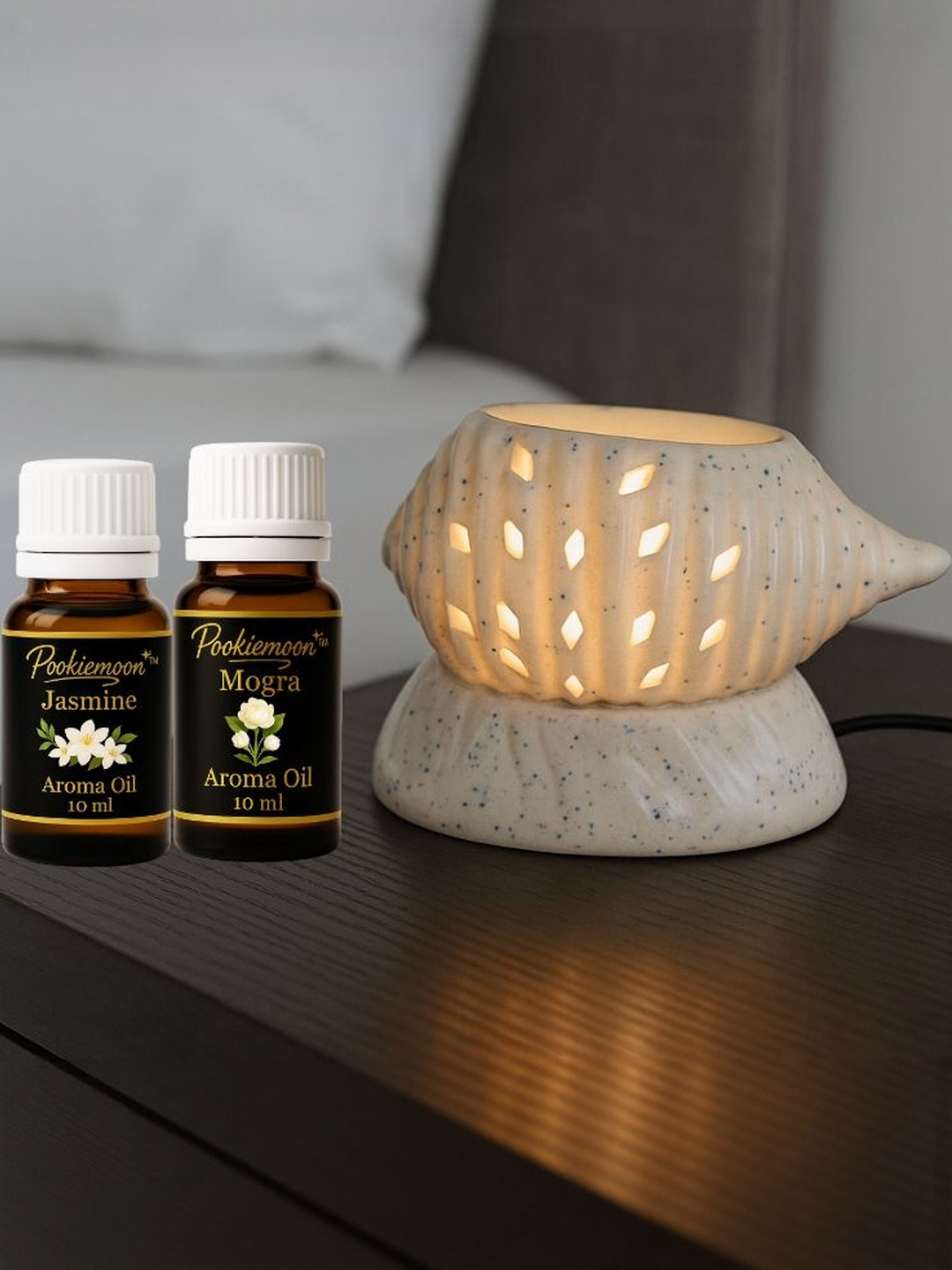 Pookiemoon Shank Ceramic Electric Aroma Diffuser with jasmine and orange 10ml Each