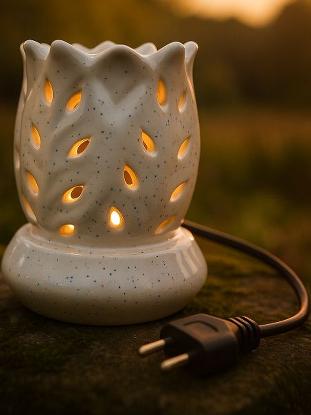 Pookiemoon Lotus Ceramic Electric Aroma Diffuser with Jasmine and Orange Fragrance