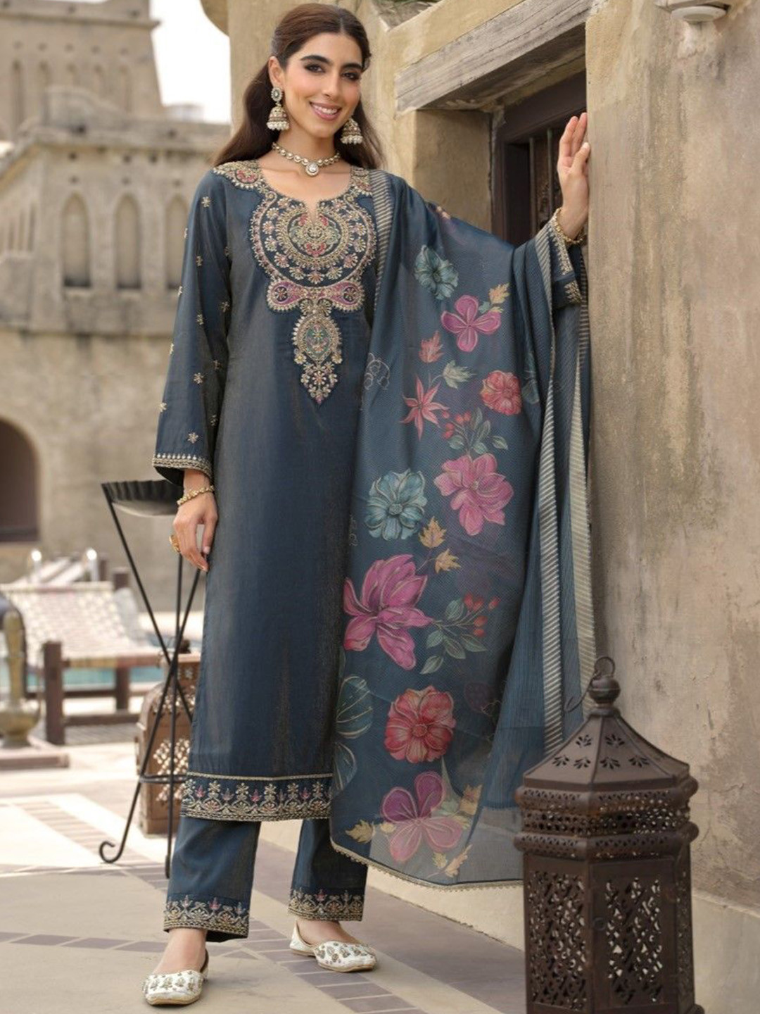 AUTUMN LANE Vishesh Floral Yoke Design Thread Work Straight Kurta With Trousers & Dupatta