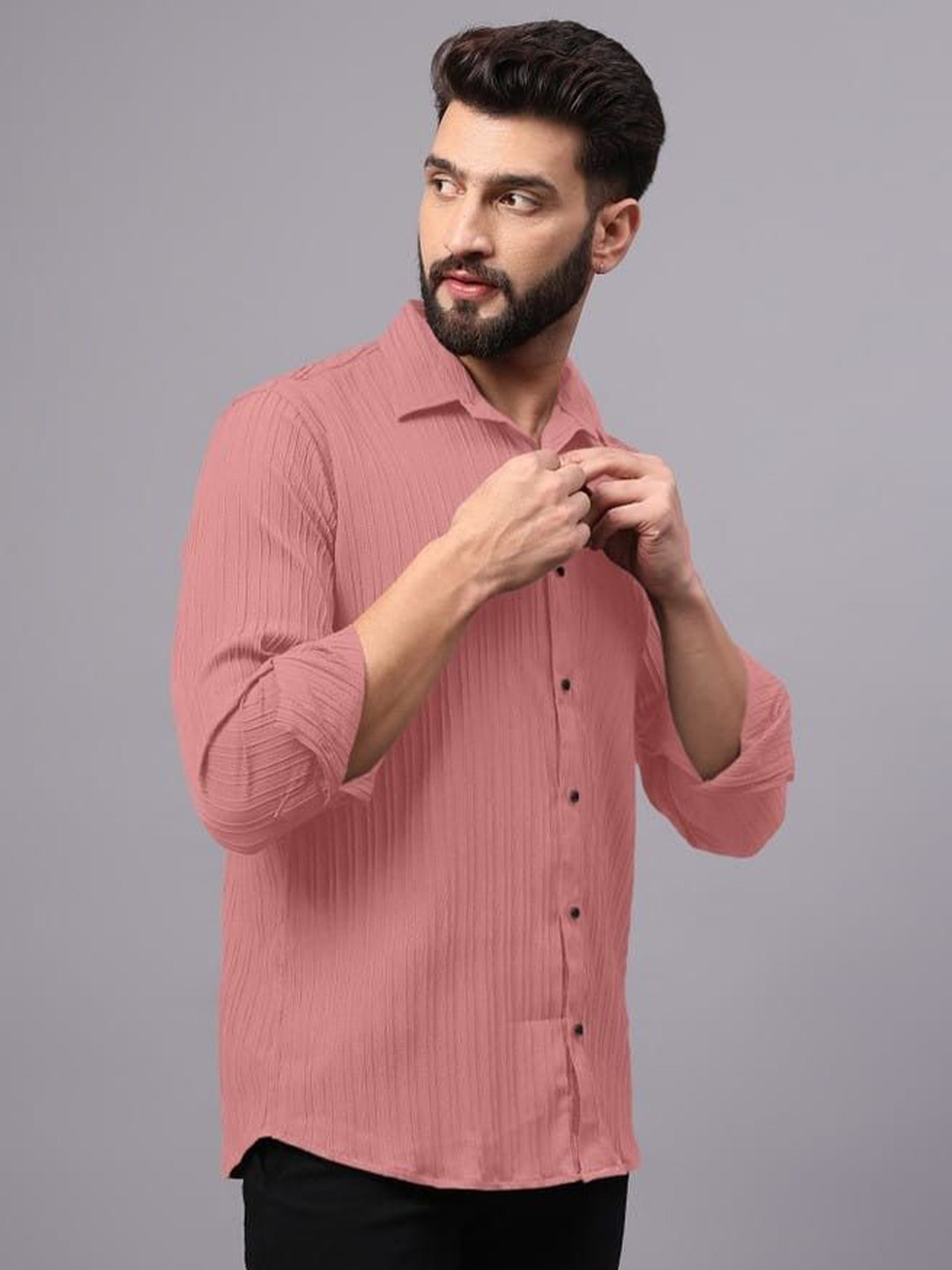 OQUENT Textured Spread Collar Standard Shirt