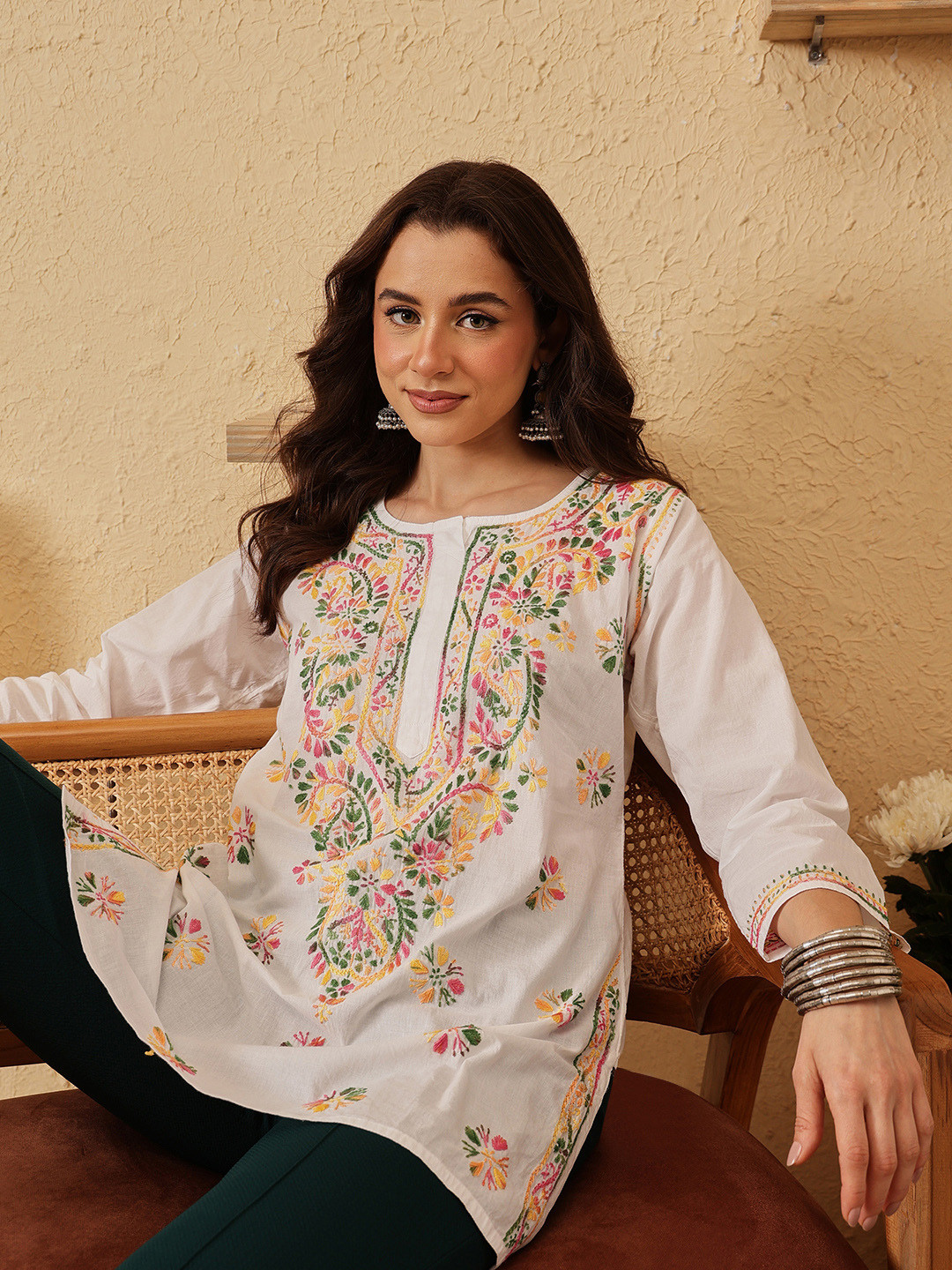 ADA Women White & Red Chikankari Embroidered Pure Cotton Straight  Handloom Kurti