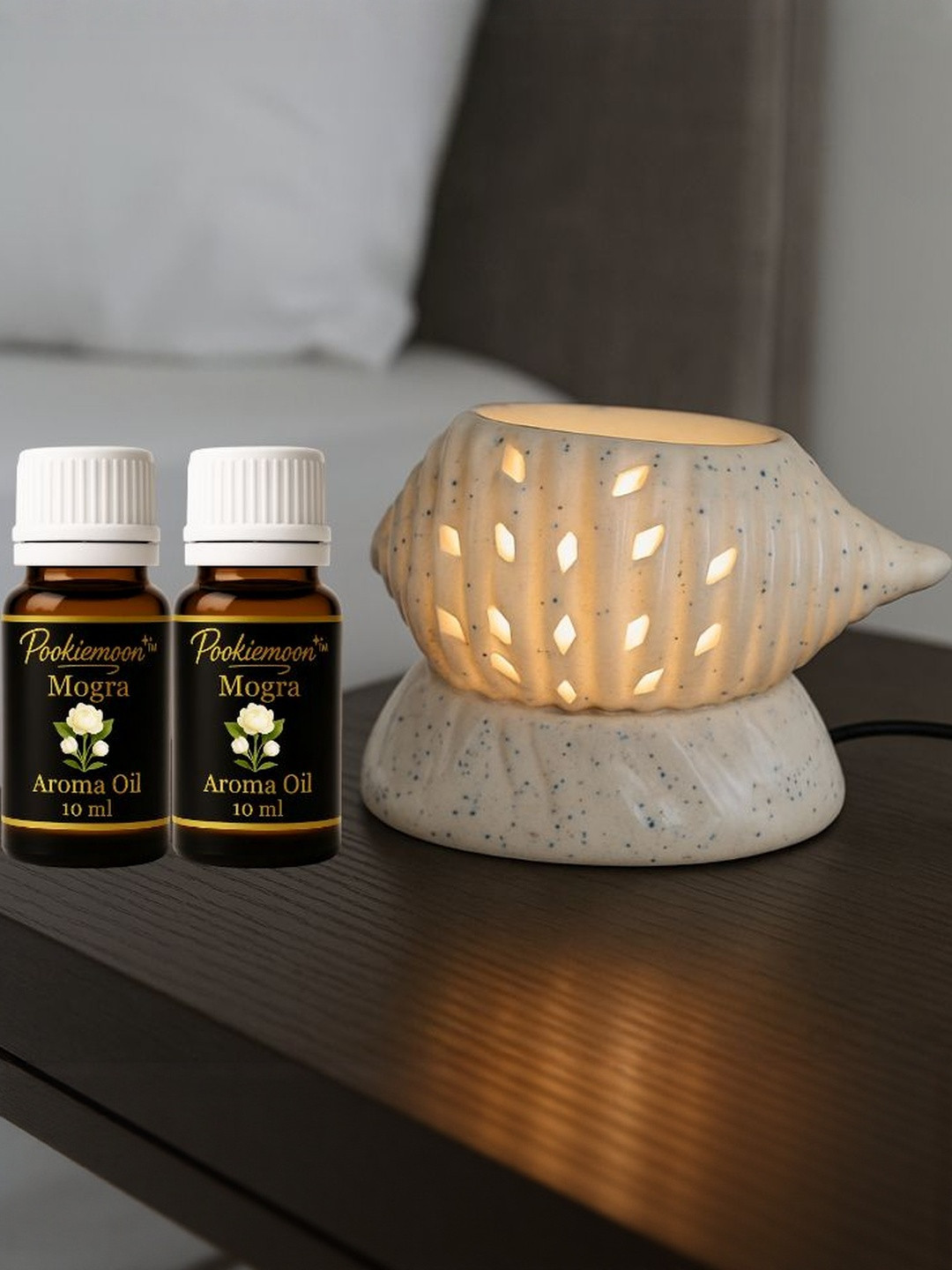 POOKIEMOON White 3 Pcs Shank Ceramic Aroma Diffuser With Mogra Oils - 10ml Each