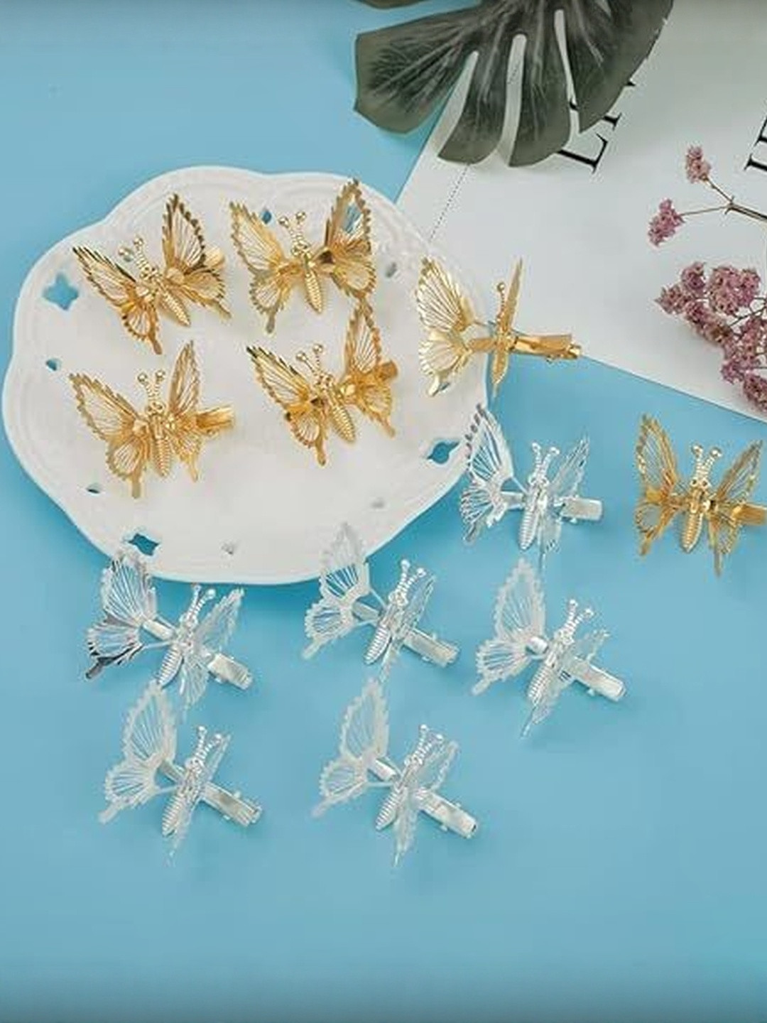 NAVMAV Women Set of 4 3D Moving Wings Butterfly Hair Clips