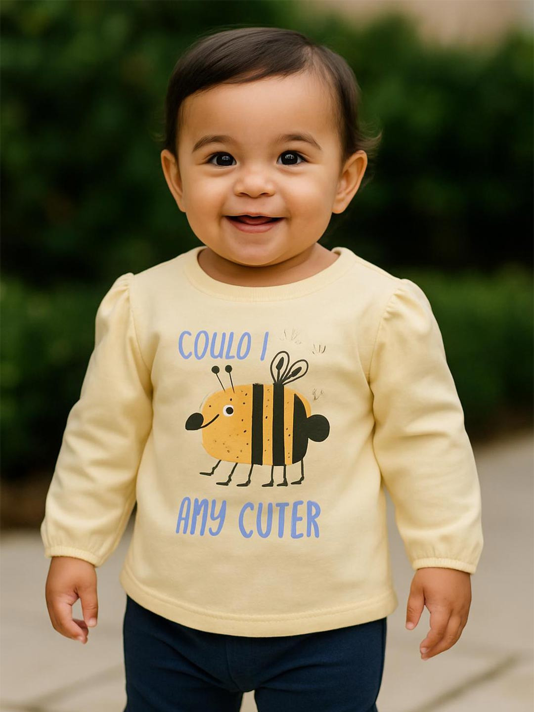 MeeMee Girls Bee Printed Round Neck Puff Sleeves Top