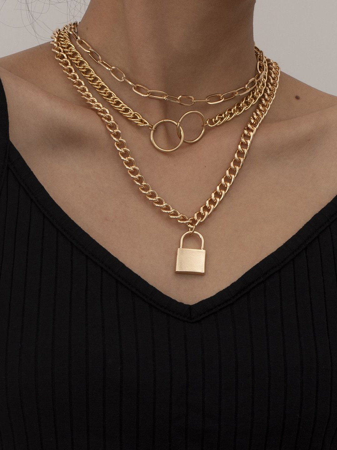 Arzonai Women Gold-Plated Lock & Ring Layered Alloy Necklace