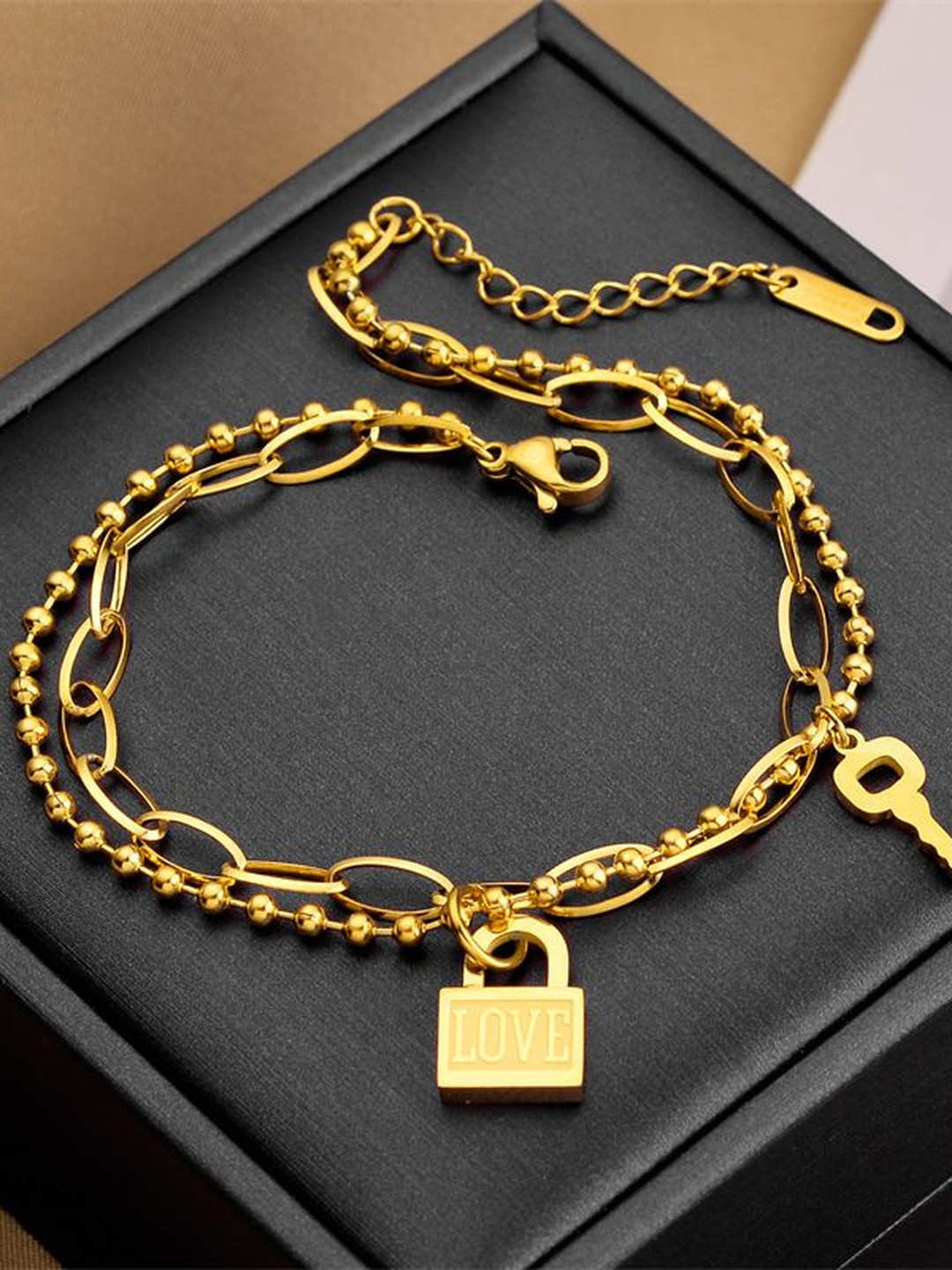 Arzonai Women Gold Stainless Steel Charm Link Bracelet With Lobster Closer