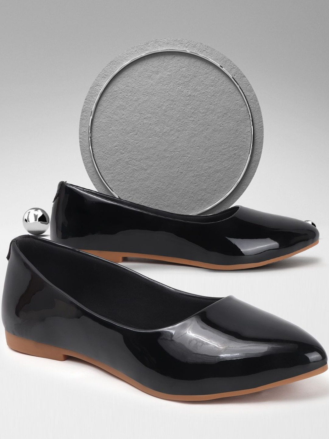 Denill Women Pointed Toe Ballerinas