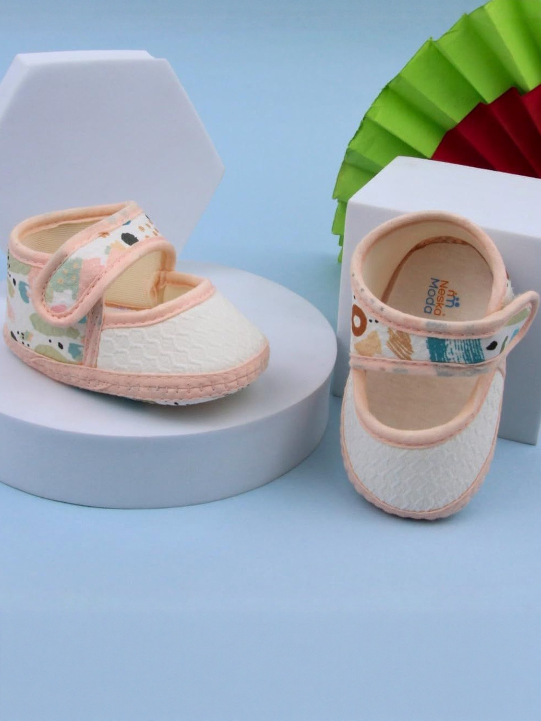 NESKA MODA Girls Soft Cotton Pre-Walker Velcro Plain Booties