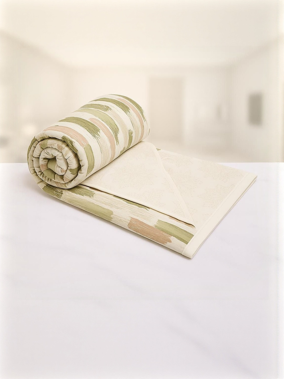 Signature Green 300 GSM Microfiber AC Room Single Bed Dohar