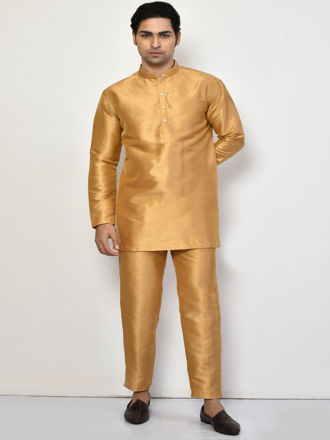 Simaaya Mandarin Collar Short Kurta With Pyjamas