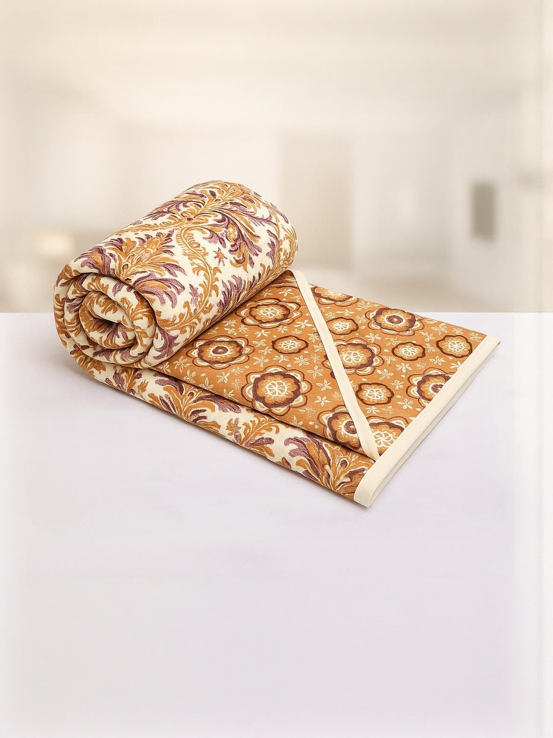 Signature Rose 300 GSM  Microfiber AC Room Single Bed Dohar