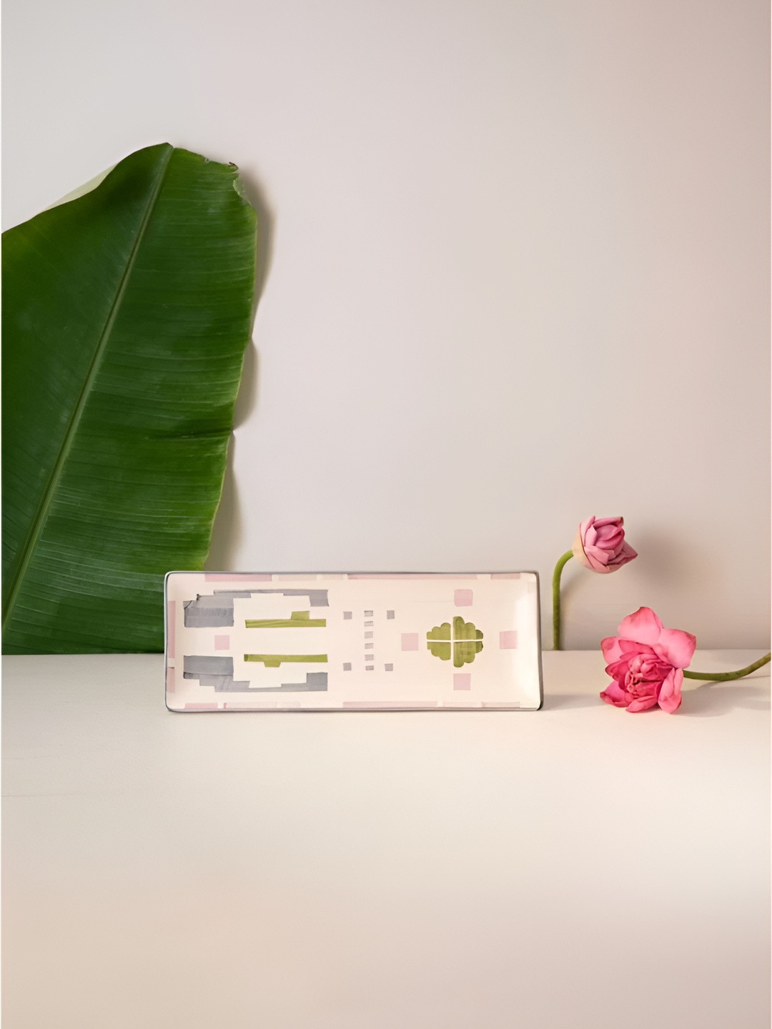 FREEDOM TREE Purple & Green Ceramic Dishwasher and Microwave Safe Food Platter