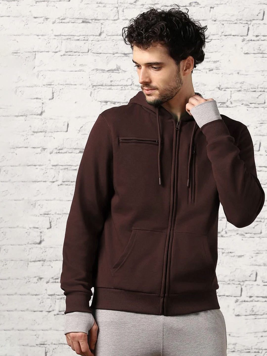 NOBERO Men Travel Hoodie - 15 features in 1 Hoodie