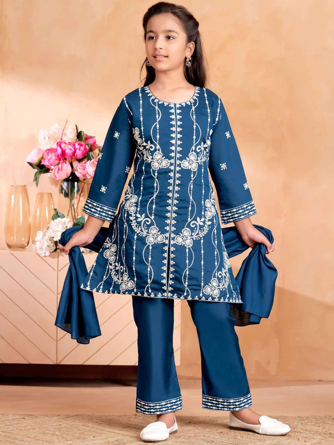 BAESD Girls Teal Blue Regular Pure Silk Kurta With Dupatta