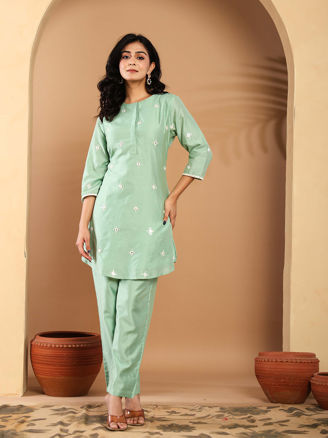 KASYA Embroidered Top With Trousers